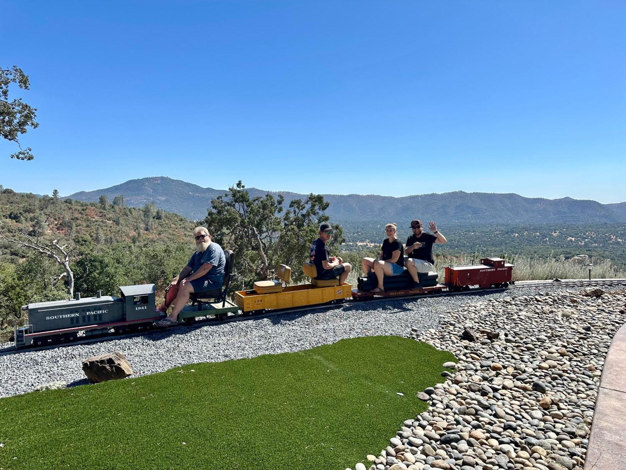 Enchanted Property Near Yosemite, View, Game Room Ahwahnee Εξωτερικό φωτογραφία